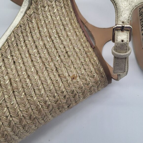 Badgley Mischka Womens SZ 10 Platform Straw Wedge Strappy Gold Metallic Sandals - Picture 8 of 13